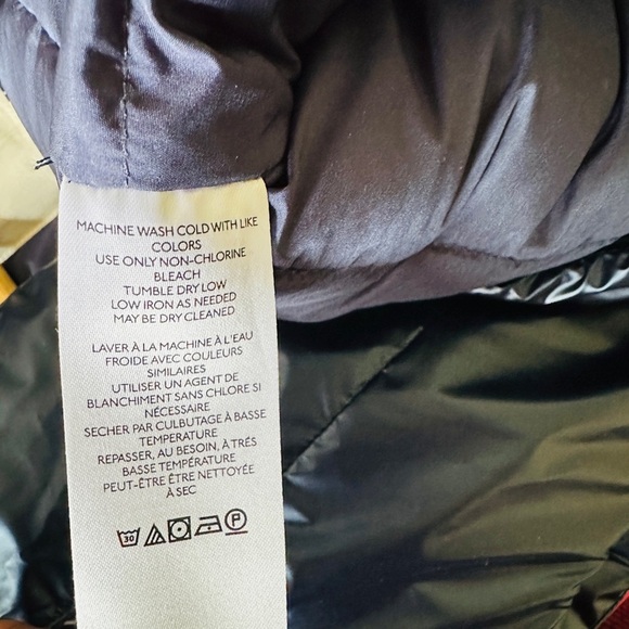 Anthropologie Pilcro Blue Quilted Shine Puffer Vest Women’s Sz Medium - Picture 3 of 10